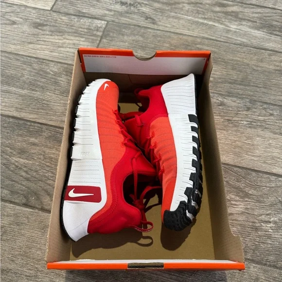 Brand New Nike Free Metcon 6 Picante Red White Women’s Workout Shoes FJ7126 604